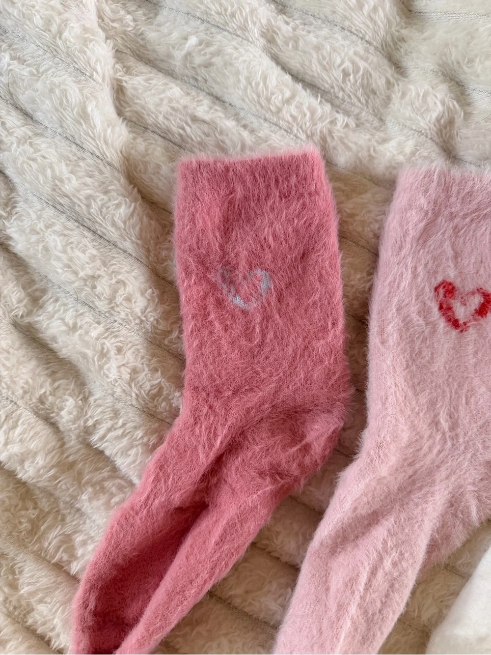 Women’s Fuzzy Heart Cozy Socks Bundle | 5 Pairs | Soft Plush Lounge Socks